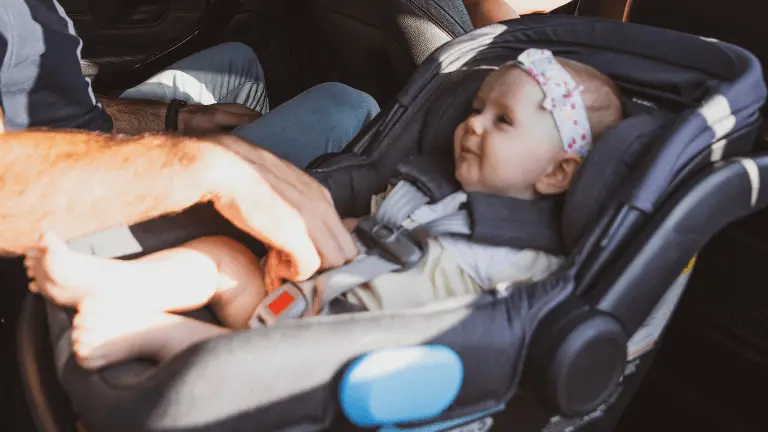 Can You Bottle Feed A Baby In A Car Seat