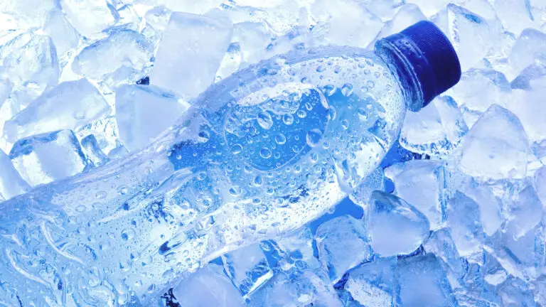 How long does it take for a water bottle to freeze in a freezer?