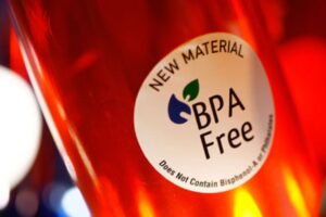 are bpa free plastic water bottles safe