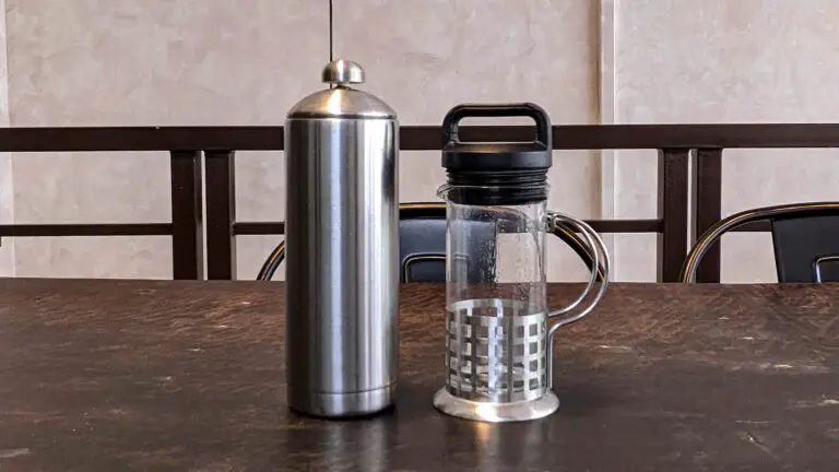 Glass vs Stainless Steel Water Bottle