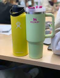 hydro flask vs stanley